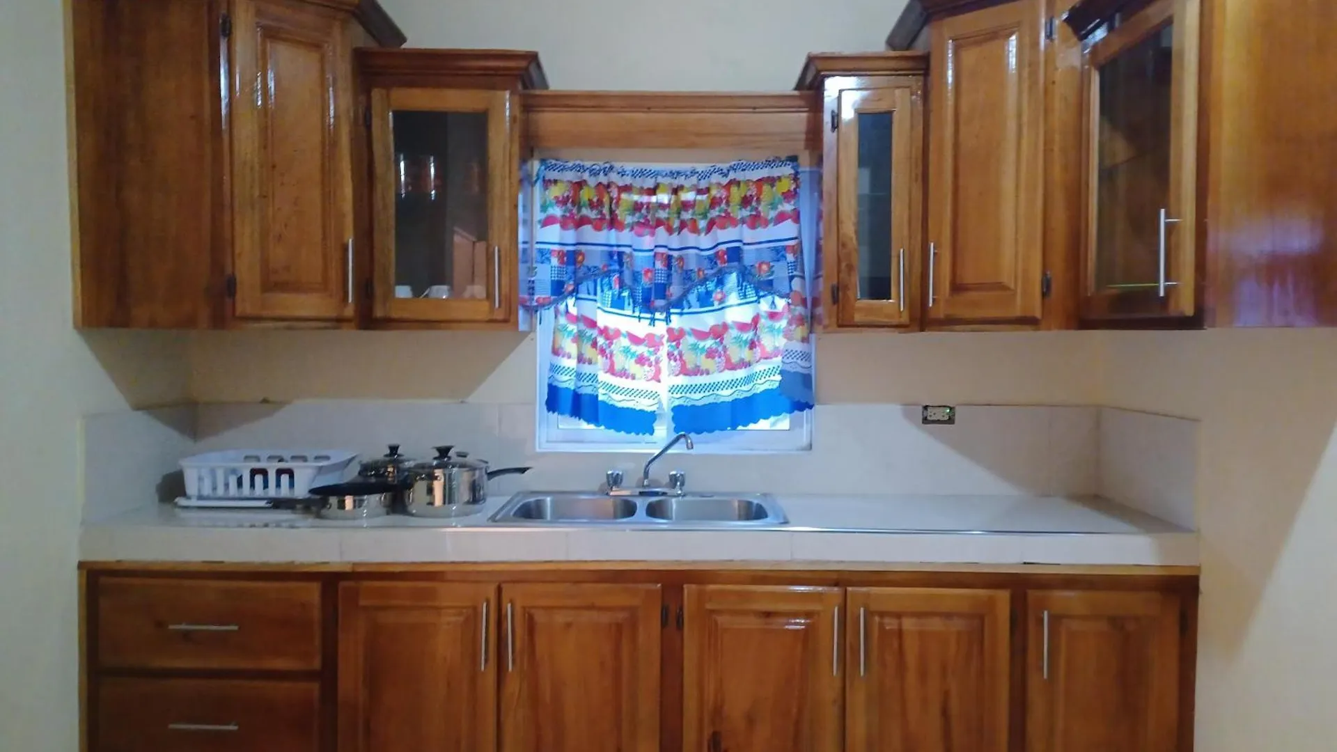 1 Bdrm1 1 Bath Apartment Old Harbour 0*,  Jamaica